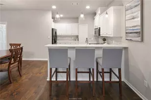 200 Karten Ln, College Station, TX 77845 - Photo 6