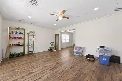 5918 Lodge Creek Drive, Houston, TX 77066 - Photo 8