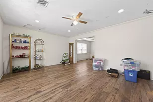 5918 Lodge Creek Dr, Houston, TX 77066 - Photo 8