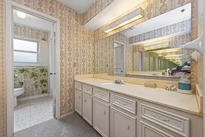 5918 Lodge Creek Drive, Houston, TX 77066 - Photo 36