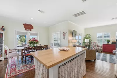 16635 Jamaica Cove Road, Jamaica Beach, TX 77554 - Photo 10