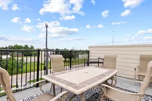 821 821 N Loop Center S, Houston, TX 77022 - Photo 20