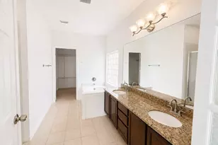 1806 Rockwall Ct, Sugar Land, TX 77479 - Photo 18