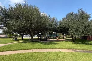 1806 Rockwall Ct, Sugar Land, TX 77479 - Photo 34