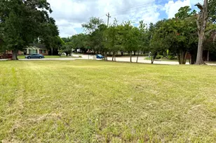 9746 Cedardale Dr, Houston, TX 77055 - Photo 1