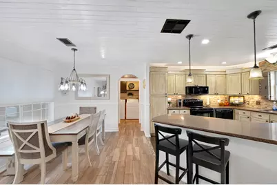 21219 Horse Shoe Drive, Manvel, TX 77578 - Photo 6