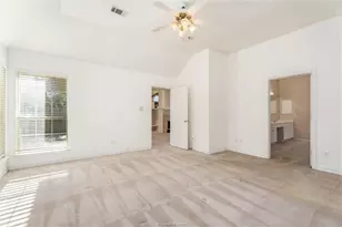 1315 Wilshire Ct, College Station, TX 77845 - Photo 18