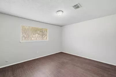 11307 Whittingham Lane, Houston, TX 77099 - Photo 12