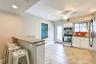 818 11th St, Galveston, TX 77550 - Photo 8