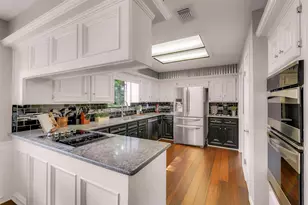 18315 Forest Town Dr, Houston, TX 77084 - Photo 16
