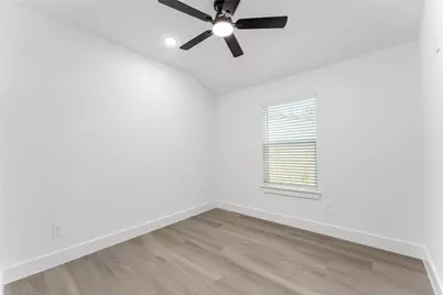 9406 Sandra Street #A, Houston, TX 77016 - Photo 16