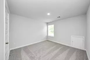 25964 Liberation Rd, Cleveland, TX 77328 - Photo 32