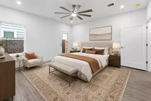 1422 W 34th 1/2 St, Houston, TX 77018 - Photo 10