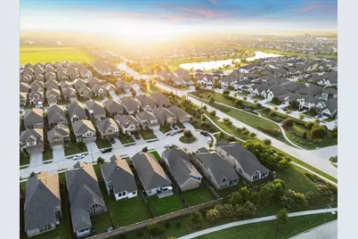 7043 Coneflower Creek, Katy, TX 77493 - Photo 2