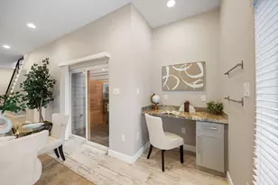 317 E 35th St, Houston, TX 77018 - Photo 8