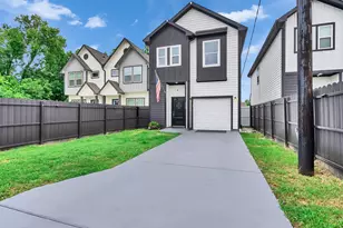 7923 Bonaire St, Houston, TX 77028 - Photo 1