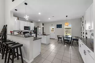 10502 Watershed Dr, Rosharon, TX 77583 - Photo 8
