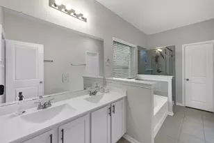 10502 Watershed Dr, Rosharon, TX 77583 - Photo 14