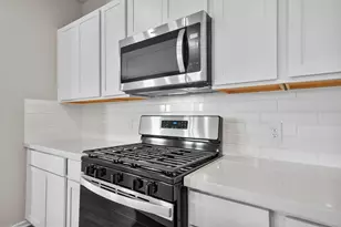 230 Bay Laurel Ct, Alvin, TX 77511 - Photo 6