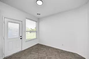 5419 Peppermint Ln, Baytown, TX 77521 - Photo 14