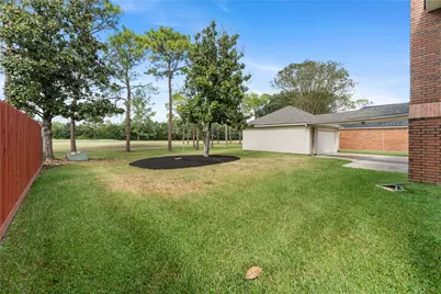 2312 Pebble Beach Drive, League City, TX 77573 - Photo 42