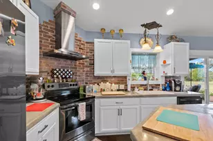 8142 Fm 1447 W, Yoakum, TX 77995 - Photo 10