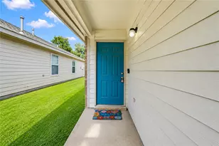 7602 Drifting Willow Ct, Cypress, TX 77433 - Photo 4