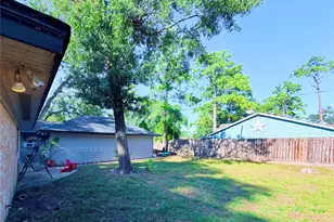 7146 Bayou Forest Dr, Houston, TX 77088 - Photo 44