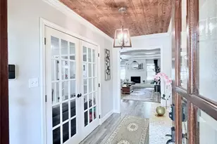 7146 Bayou Forest Dr, Houston, TX 77088 - Photo 1