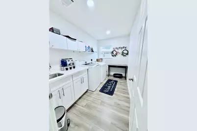 7146 Bayou Forest Drive, Houston, TX 77088 - Photo 34