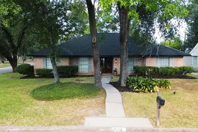 7146 Bayou Forest Drive, Houston, TX 77088 - Photo 6