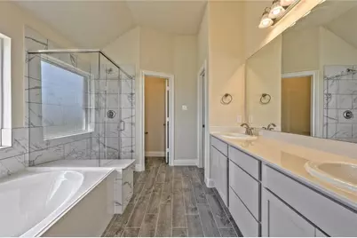 11927 Champions Forest Drive, Mont Belvieu, TX 77535 - Photo 20