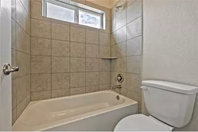 11927 Champions Forest Drive, Mont Belvieu, TX 77535 - Photo 18