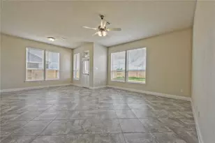 11927 Champion's Frst Dr, Mont Belvieu, TX 77535 - Photo 14