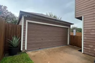 18710 Sandelford Dr, Katy, TX 77449 - Photo 32