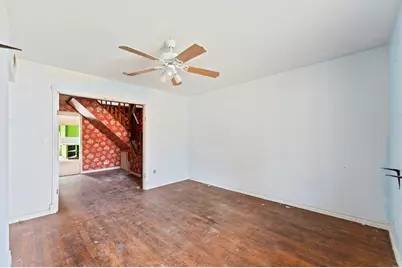 222 E Southland Avenue, Alvin, TX 77511 - Photo 10