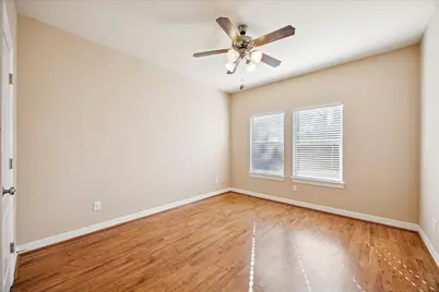 313 Regal Court, Bellville, TX 77418 - Photo 10