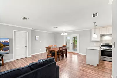 1835 S 3rd Street, Conroe, TX 77301 - Photo 6