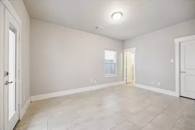 880 Wakefield Drive #C, Houston, TX 77018 - Photo 10