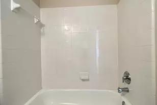 2839 Oakland Brook St, Houston, TX 77038 - Photo 14