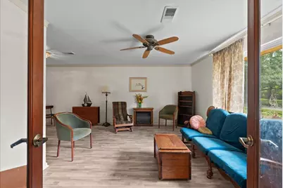 11518 Mullins Drive, Houston, TX 77035 - Photo 16