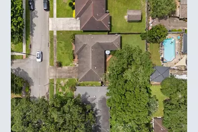 11518 Mullins Drive, Houston, TX 77035 - Photo 6
