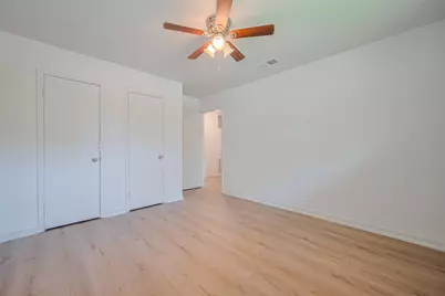 12206 Ashcroft Drive, Houston, TX 77035 - Photo 24