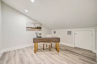 921 Falling Leaf Dr, Friendswood, TX 77546 - Photo 38