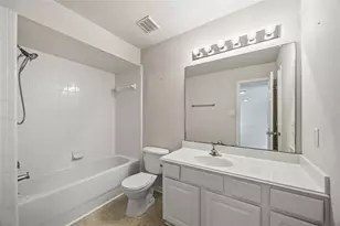 3821 Houston Lake Dr, Pearland, TX 77581 - Photo 32