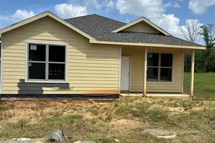 370 Byrd Dr, Lufkin, TX 75901 - Photo 2