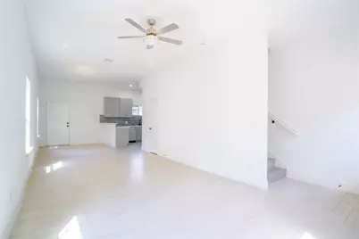 1515 Fairbanks Street, Houston, TX 77009 - Photo 6