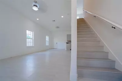 1515 Fairbanks Street, Houston, TX 77009 - Photo 12