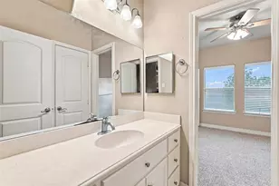 1726 Parklake Village, Katy, TX 77450 - Photo 16