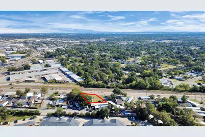 6239 Griggs Road, Houston, TX 77023 - Photo 14